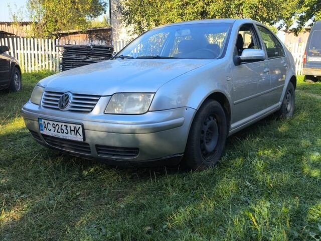 Серый Фольксваген Бора, объемом двигателя 1.6 л и пробегом 270 тыс. км за 3700 $, фото 1 на Automoto.ua