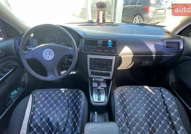 Серый Фольксваген Бора, объемом двигателя 1.6 л и пробегом 295 тыс. км за 4490 $, фото 21 на Automoto.ua