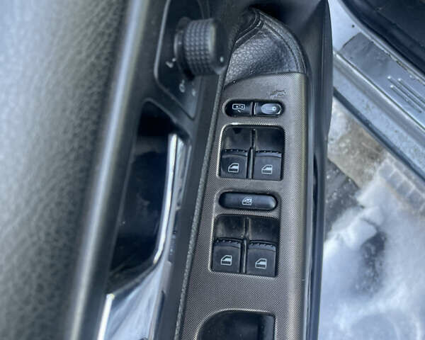 Сірий Фольксваген Бора, об'ємом двигуна 1.6 л та пробігом 315 тис. км за 4300 $, фото 16 на Automoto.ua