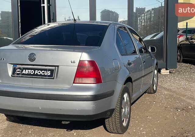 Серый Фольксваген Бора, объемом двигателя 1.6 л и пробегом 295 тыс. км за 4490 $, фото 7 на Automoto.ua