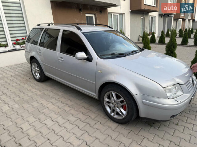 Серый Фольксваген Бора, объемом двигателя 1.6 л и пробегом 278 тыс. км за 4500 $, фото 1 на Automoto.ua