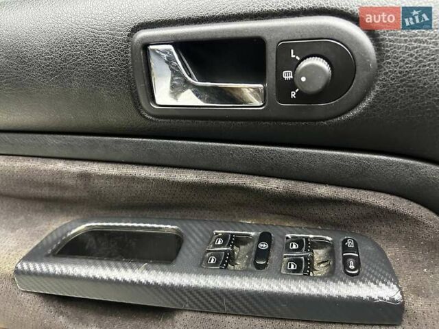 Серый Фольксваген Бора, объемом двигателя 1.6 л и пробегом 279 тыс. км за 5000 $, фото 18 на Automoto.ua