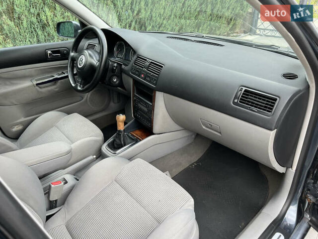 Серый Фольксваген Бора, объемом двигателя 1.78 л и пробегом 280 тыс. км за 4250 $, фото 48 на Automoto.ua