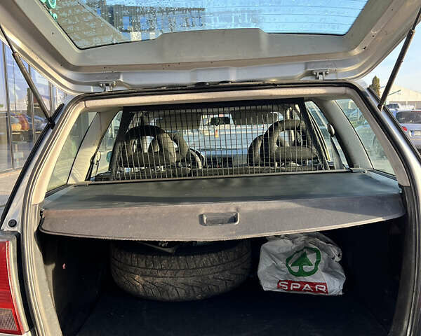 Серый Фольксваген Бора, объемом двигателя 1.6 л и пробегом 275 тыс. км за 2900 $, фото 15 на Automoto.ua