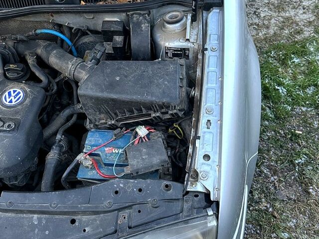 Серый Фольксваген Бора, объемом двигателя 2 л и пробегом 224 тыс. км за 2550 $, фото 2 на Automoto.ua