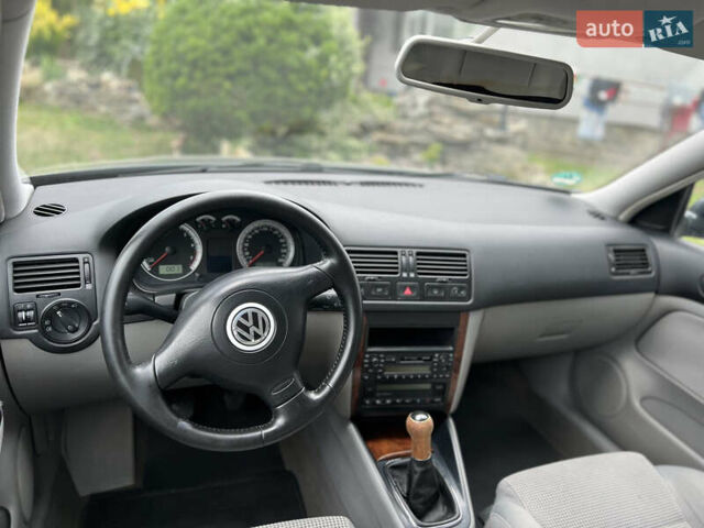 Серый Фольксваген Бора, объемом двигателя 1.78 л и пробегом 280 тыс. км за 4250 $, фото 23 на Automoto.ua