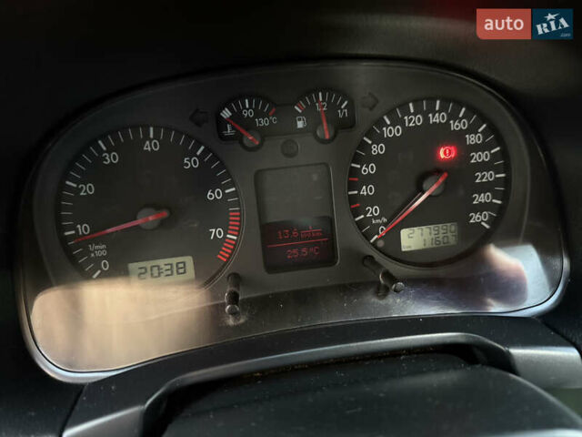 Серый Фольксваген Бора, объемом двигателя 1.6 л и пробегом 278 тыс. км за 4500 $, фото 6 на Automoto.ua