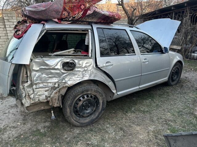 Сірий Фольксваген Бора, об'ємом двигуна 2 л та пробігом 224 тис. км за 2550 $, фото 12 на Automoto.ua