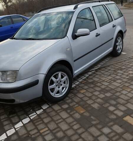 Серый Фольксваген Бора, объемом двигателя 1.9 л и пробегом 355 тыс. км за 3750 $, фото 1 на Automoto.ua