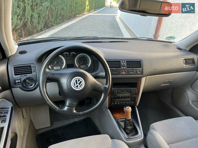 Серый Фольксваген Бора, объемом двигателя 1.78 л и пробегом 280 тыс. км за 4250 $, фото 5 на Automoto.ua
