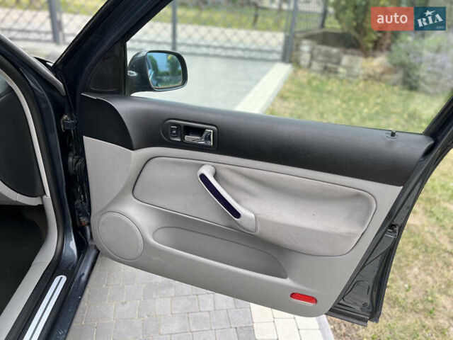 Серый Фольксваген Бора, объемом двигателя 1.78 л и пробегом 280 тыс. км за 4250 $, фото 49 на Automoto.ua