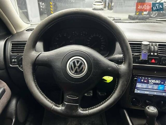 Серый Фольксваген Бора, объемом двигателя 1.6 л и пробегом 279 тыс. км за 5000 $, фото 8 на Automoto.ua