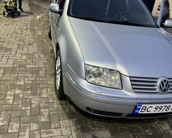 Серый Фольксваген Бора, объемом двигателя 2 л и пробегом 305 тыс. км за 3400 $, фото 7 на Automoto.ua