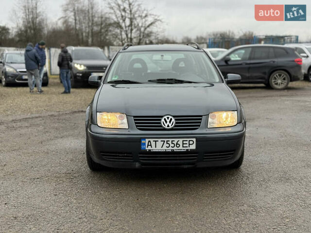 Серый Фольксваген Бора, объемом двигателя 1.6 л и пробегом 200 тыс. км за 3700 $, фото 2 на Automoto.ua