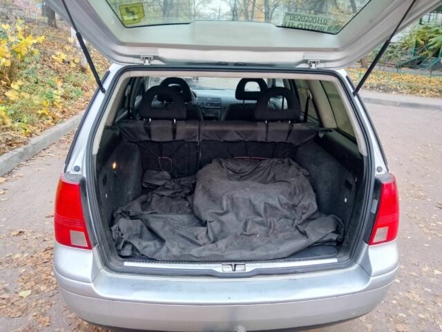 Серый Фольксваген Бора, объемом двигателя 1.6 л и пробегом 266 тыс. км за 3999 $, фото 6 на Automoto.ua