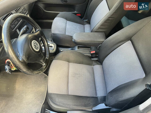 Серый Фольксваген Бора, объемом двигателя 1.9 л и пробегом 420 тыс. км за 4800 $, фото 9 на Automoto.ua