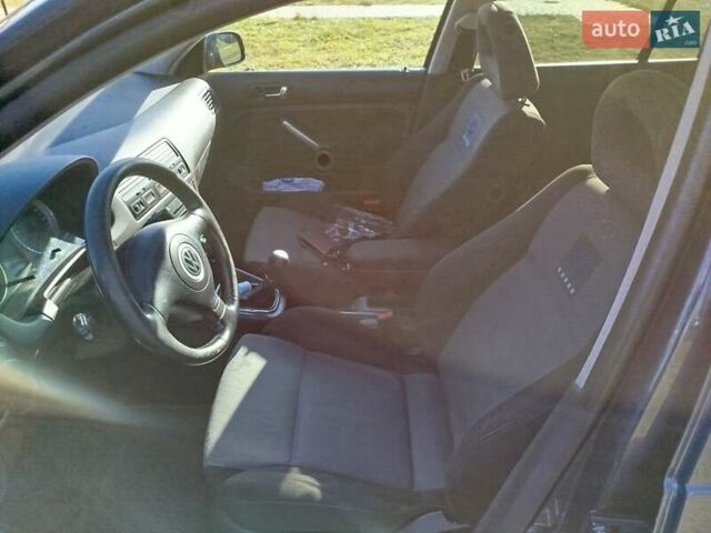 Серый Фольксваген Бора, объемом двигателя 1.9 л и пробегом 350 тыс. км за 5700 $, фото 13 на Automoto.ua