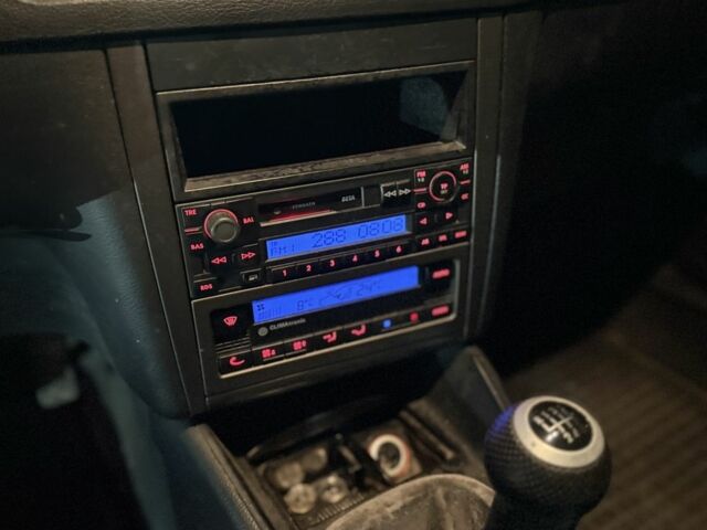 Серый Фольксваген Бора, объемом двигателя 1.9 л и пробегом 240 тыс. км за 1999 $, фото 7 на Automoto.ua