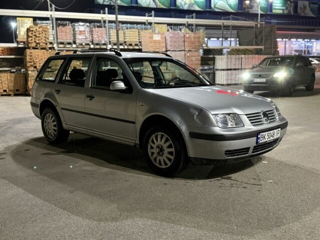 Серый Фольксваген Бора, объемом двигателя 1.9 л и пробегом 240 тыс. км за 1999 $, фото 1 на Automoto.ua