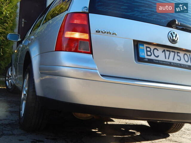 Сірий Фольксваген Бора, об'ємом двигуна 1.6 л та пробігом 203 тис. км за 3800 $, фото 26 на Automoto.ua