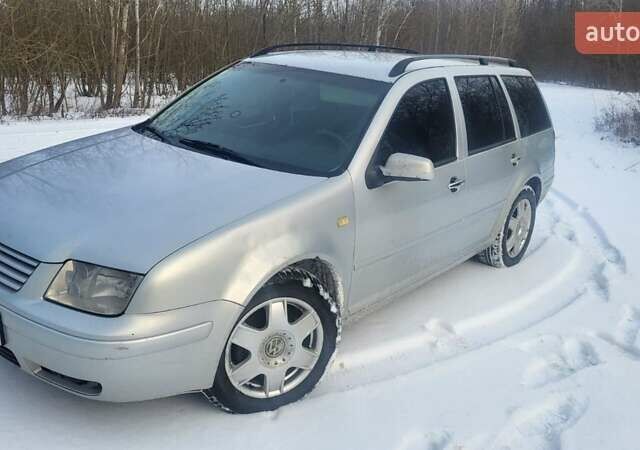 Серый Фольксваген Бора, объемом двигателя 1.9 л и пробегом 450 тыс. км за 2100 $, фото 3 на Automoto.ua