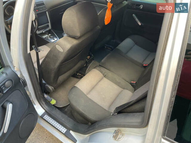 Серый Фольксваген Бора, объемом двигателя 1.9 л и пробегом 420 тыс. км за 4800 $, фото 10 на Automoto.ua