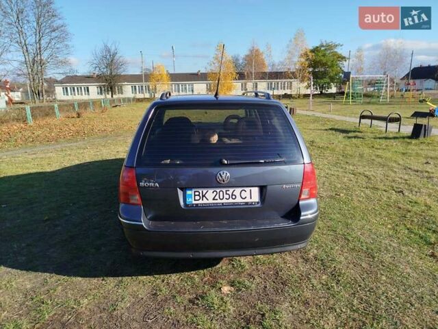 Серый Фольксваген Бора, объемом двигателя 1.9 л и пробегом 350 тыс. км за 5700 $, фото 7 на Automoto.ua