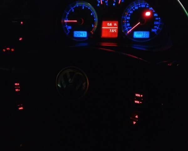 Сірий Фольксваген Бора, об'ємом двигуна 1.9 л та пробігом 386 тис. км за 3900 $, фото 11 на Automoto.ua