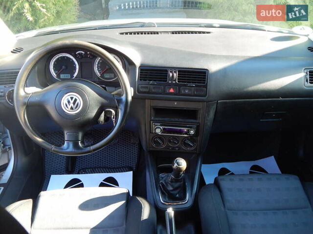 Сірий Фольксваген Бора, об'ємом двигуна 1.6 л та пробігом 203 тис. км за 3800 $, фото 37 на Automoto.ua