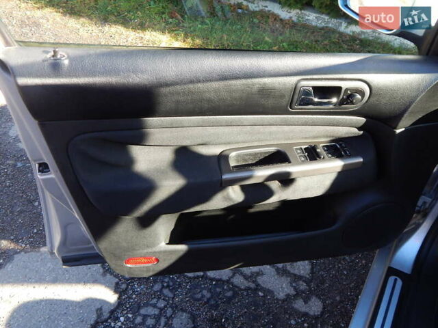 Сірий Фольксваген Бора, об'ємом двигуна 1.6 л та пробігом 203 тис. км за 3800 $, фото 33 на Automoto.ua