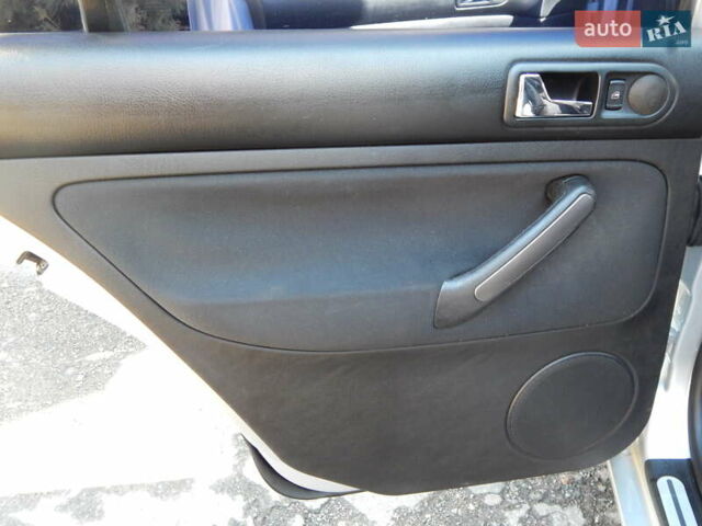 Сірий Фольксваген Бора, об'ємом двигуна 1.6 л та пробігом 203 тис. км за 3800 $, фото 42 на Automoto.ua