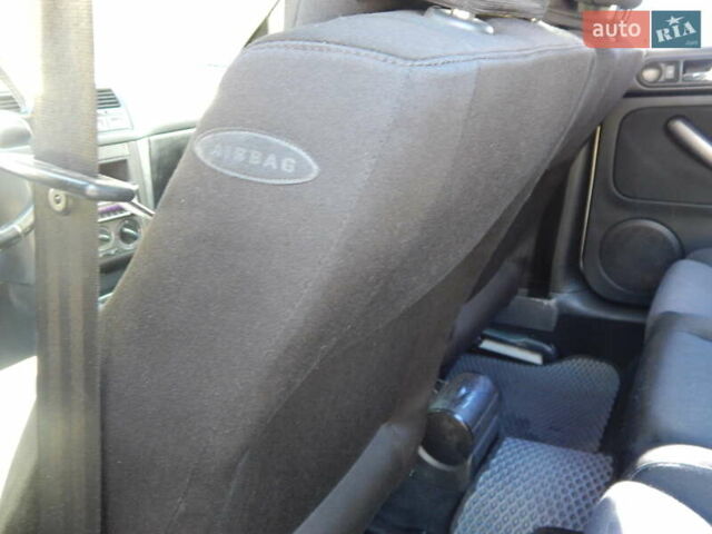 Сірий Фольксваген Бора, об'ємом двигуна 1.6 л та пробігом 203 тис. км за 3800 $, фото 36 на Automoto.ua