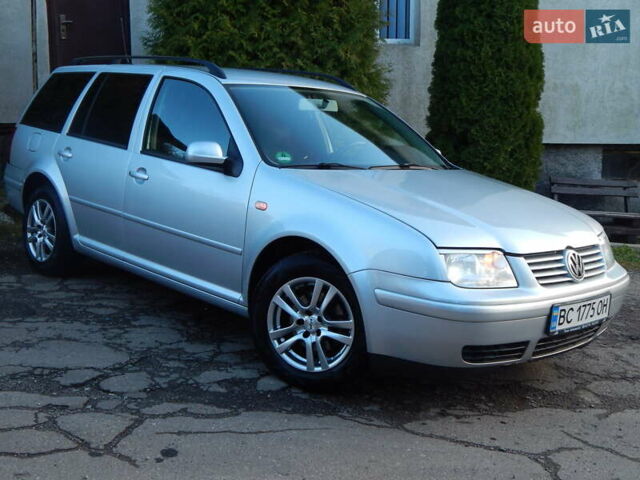 Сірий Фольксваген Бора, об'ємом двигуна 1.6 л та пробігом 203 тис. км за 3800 $, фото 5 на Automoto.ua