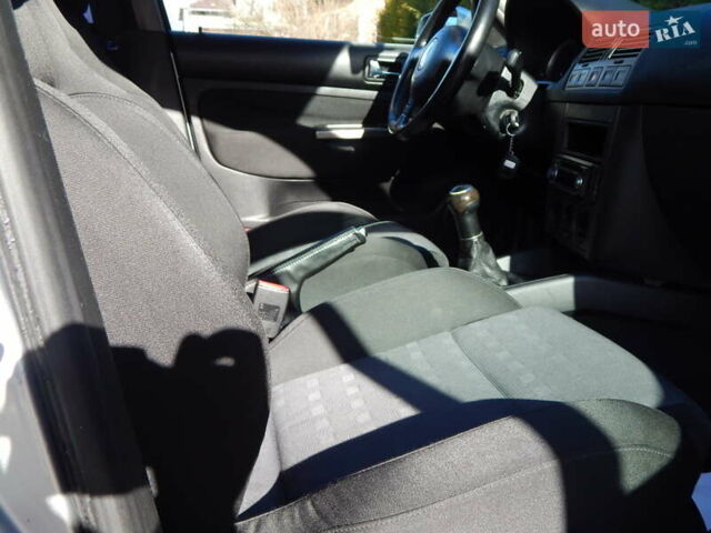 Сірий Фольксваген Бора, об'ємом двигуна 1.6 л та пробігом 203 тис. км за 3800 $, фото 45 на Automoto.ua