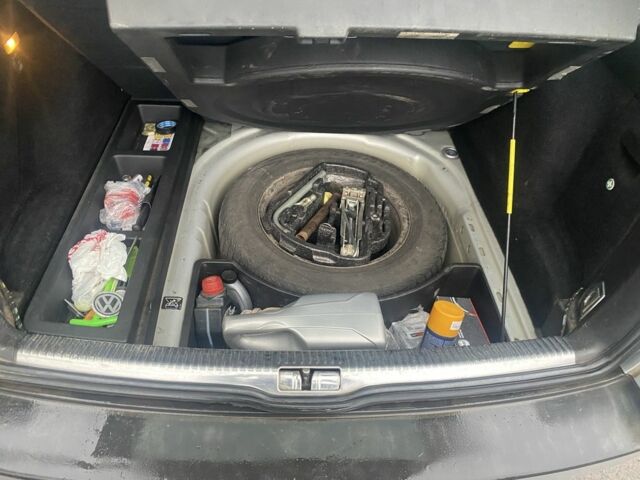 Серый Фольксваген Бора, объемом двигателя 1.6 л и пробегом 304 тыс. км за 4000 $, фото 10 на Automoto.ua