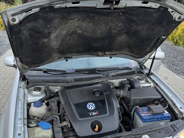 Фольксваген Бора 2003 у Луцьку на Automoto.ua Сірий Фольксваген Бора, об'ємом двигуна 1.9 л та пробігом 773 тис. км за 3100 $, фото 5 на Automoto.ua