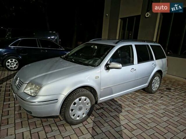 Серый Фольксваген Бора, объемом двигателя 1.6 л и пробегом 254 тыс. км за 4800 $, фото 1 на Automoto.ua