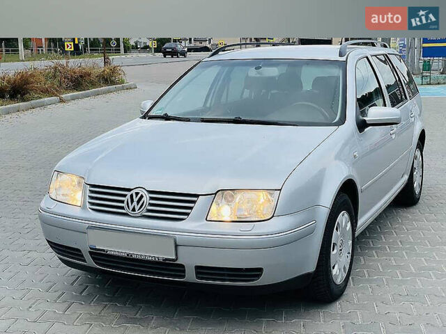 Серый Фольксваген Бора, объемом двигателя 1.6 л и пробегом 254 тыс. км за 4800 $, фото 5 на Automoto.ua