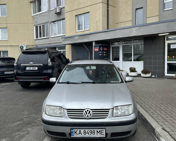 Серый Фольксваген Бора, объемом двигателя 1.9 л и пробегом 324 тыс. км за 5000 $, фото 3 на Automoto.ua