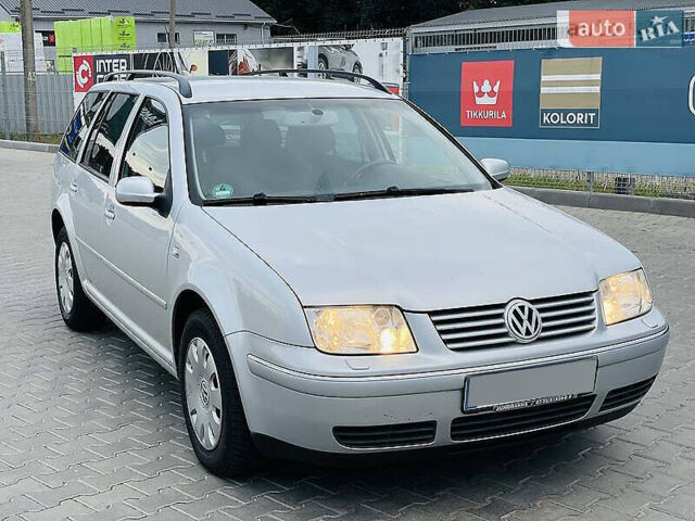 Серый Фольксваген Бора, объемом двигателя 1.6 л и пробегом 254 тыс. км за 4800 $, фото 6 на Automoto.ua