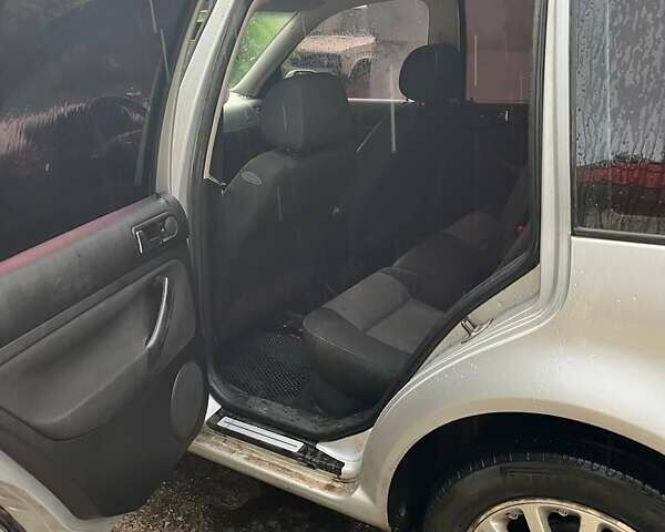 Серый Фольксваген Бора, объемом двигателя 1.6 л и пробегом 270 тыс. км за 4450 $, фото 2 на Automoto.ua