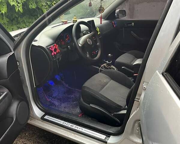 Серый Фольксваген Бора, объемом двигателя 1.6 л и пробегом 270 тыс. км за 4450 $, фото 1 на Automoto.ua