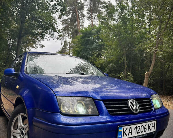 Синій Фольксваген Бора, об'ємом двигуна 1.6 л та пробігом 380 тис. км за 2700 $, фото 1 на Automoto.ua