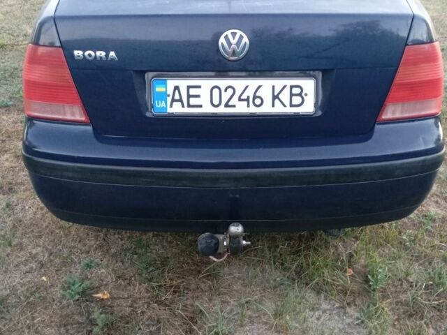 Синий Фольксваген Бора, объемом двигателя 1.9 л и пробегом 1 тыс. км за 3750 $, фото 5 на Automoto.ua