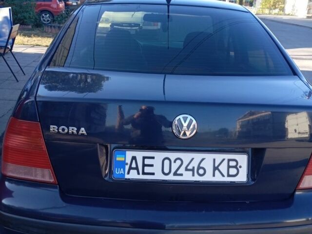 Синий Фольксваген Бора, объемом двигателя 1.9 л и пробегом 1 тыс. км за 3750 $, фото 2 на Automoto.ua