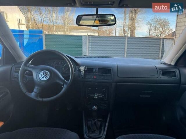 Синій Фольксваген Бора, об'ємом двигуна 2 л та пробігом 281 тис. км за 1800 $, фото 3 на Automoto.ua