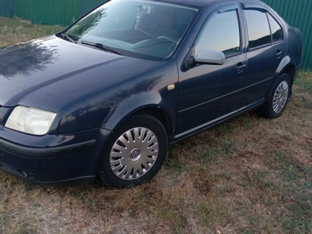 Синий Фольксваген Бора, объемом двигателя 1.9 л и пробегом 1 тыс. км за 3750 $, фото 4 на Automoto.ua