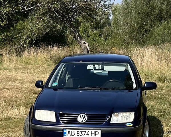 Синій Фольксваген Бора, об'ємом двигуна 1.6 л та пробігом 315 тис. км за 3300 $, фото 1 на Automoto.ua