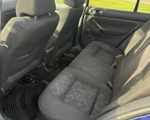 Синій Фольксваген Бора, об'ємом двигуна 1.9 л та пробігом 250 тис. км за 4500 $, фото 13 на Automoto.ua