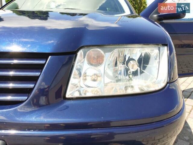 Синій Фольксваген Бора, об'ємом двигуна 1.6 л та пробігом 153 тис. км за 3700 $, фото 19 на Automoto.ua